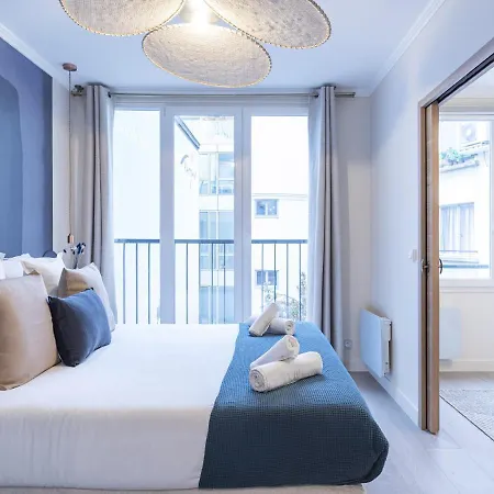 The Blue On Champs Elysees Avenue Paris